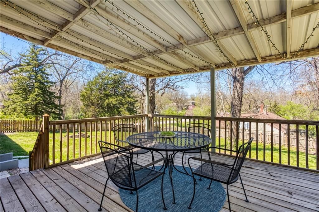 9650 Johnson Drive — photo 24