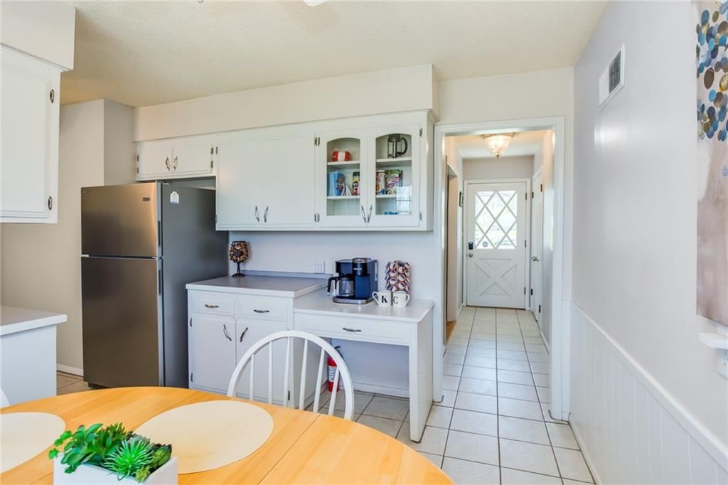 9650 Johnson Drive — photo 7