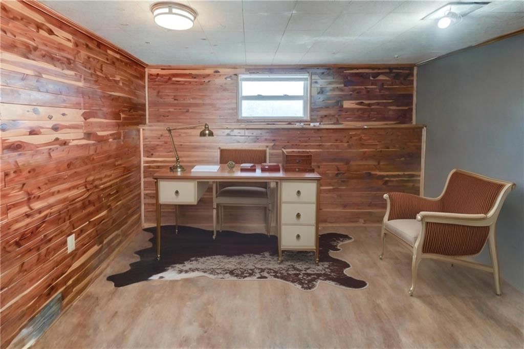 609 N Stevenson Street — photo 11