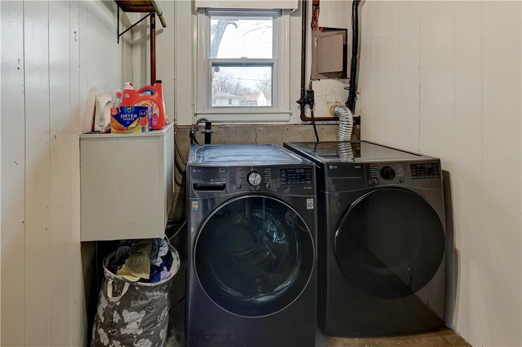 609 N Stevenson Street — photo 23