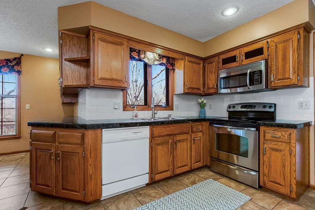 11423 S Millview Circle — photo 14