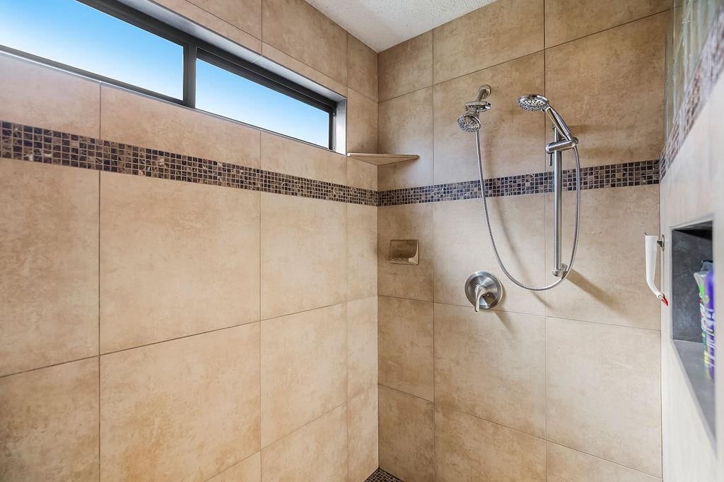 11423 S Millview Circle — photo 27