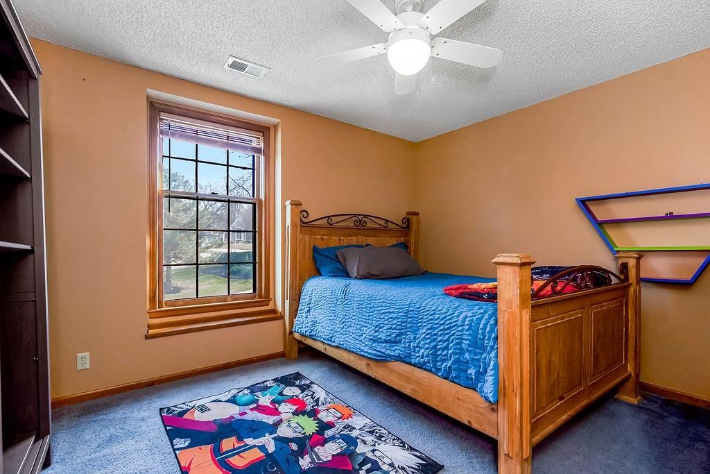 11423 S Millview Circle — photo 32