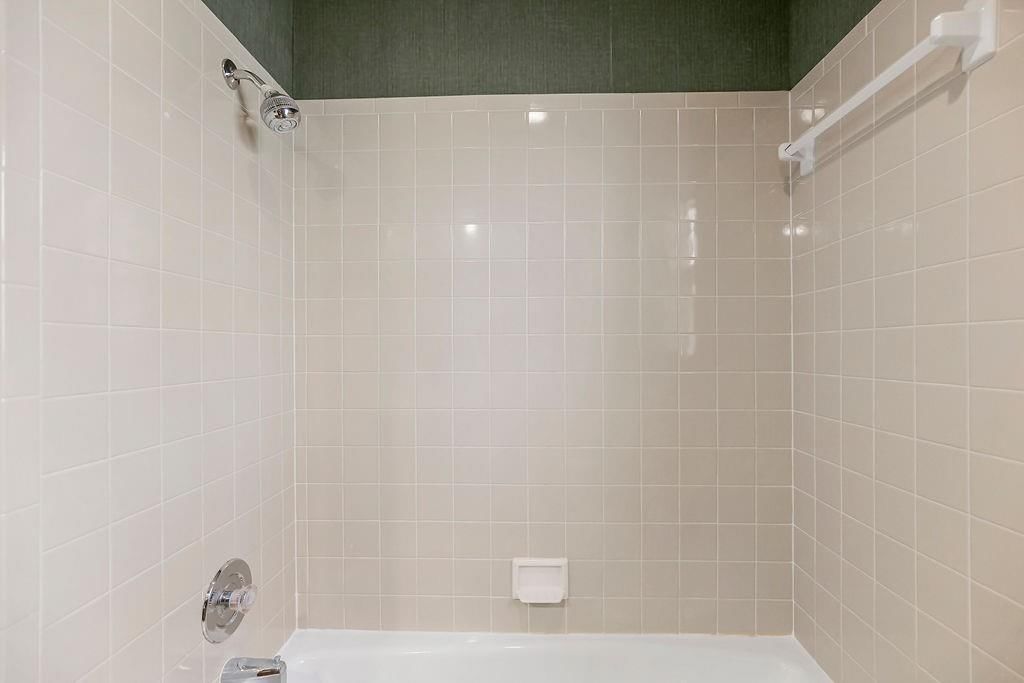 11423 S Millview Circle — photo 38