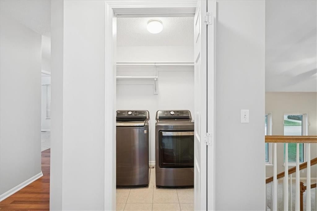 220 NE Fiddlewood Avenue — photo 21