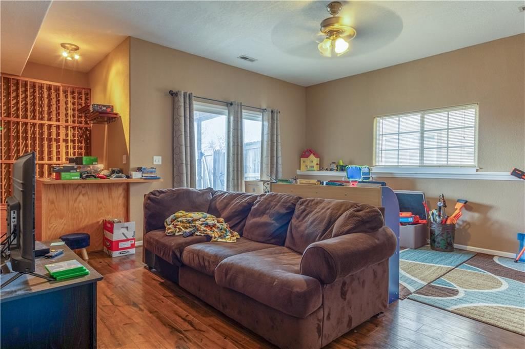 1449 Legends Circle — photo 15