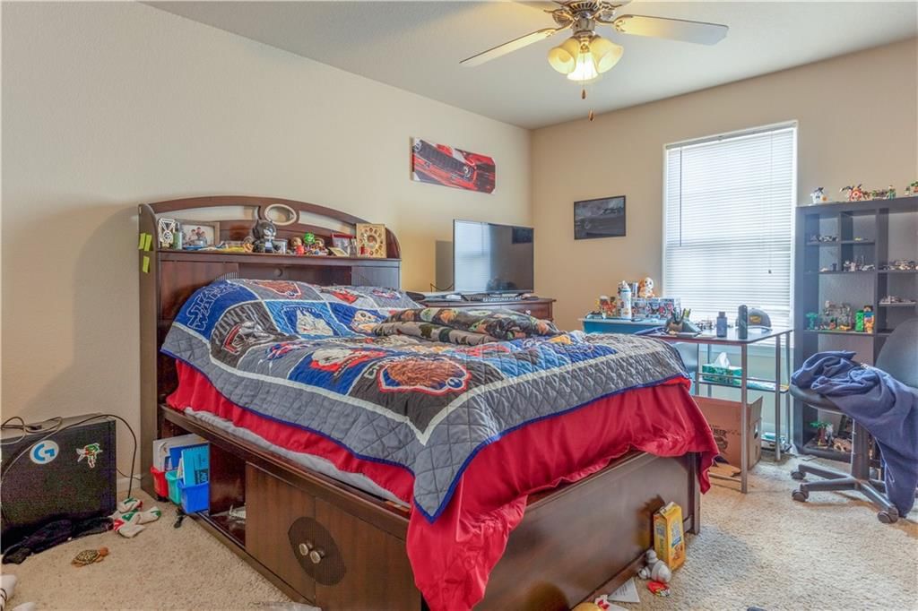 1449 Legends Circle — photo 9