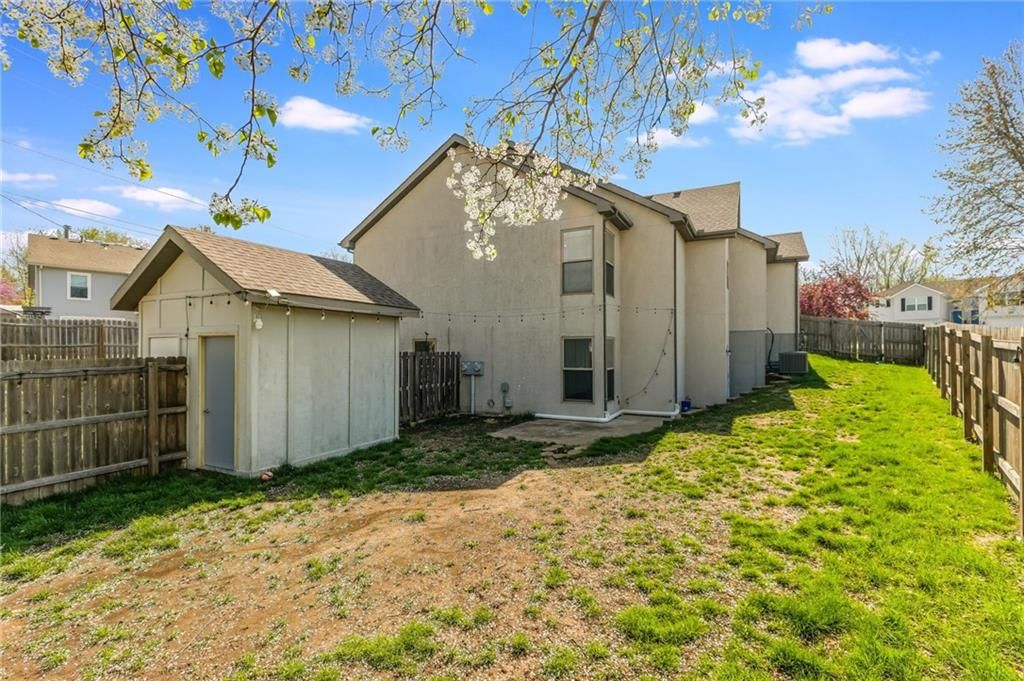 15540 Elm Street — photo 22