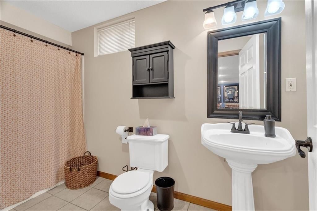 213 NE PASEO Place — photo 16