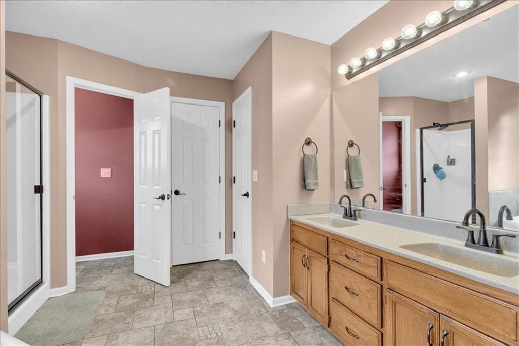 213 NE PASEO Place — photo 23