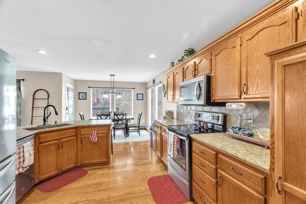 213 NE PASEO Place — photo 10