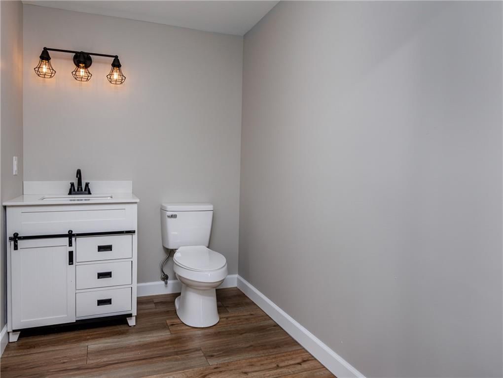 310 SW 11th Road — photo 30