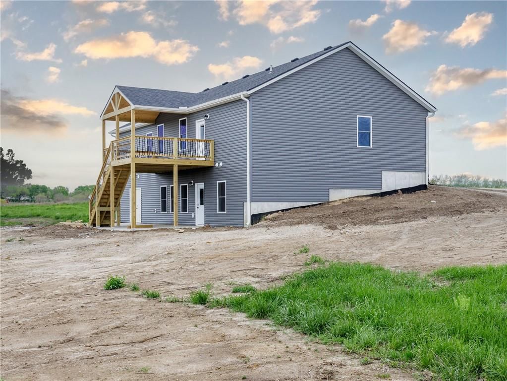 310 SW 11th Road — photo 38