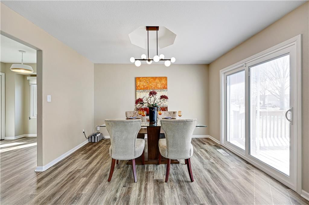 8806 Crysler Avenue — photo 11