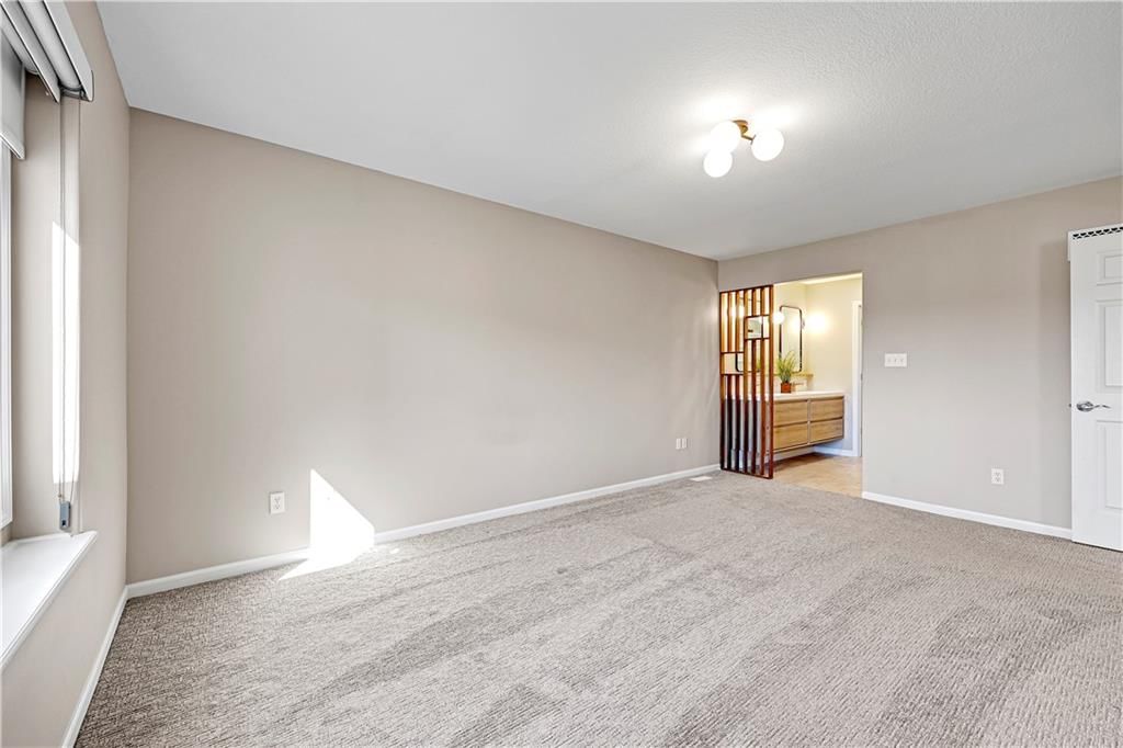8806 Crysler Avenue — photo 16