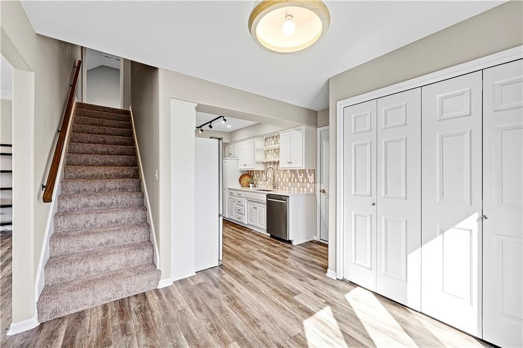 8806 Crysler Avenue — photo 22