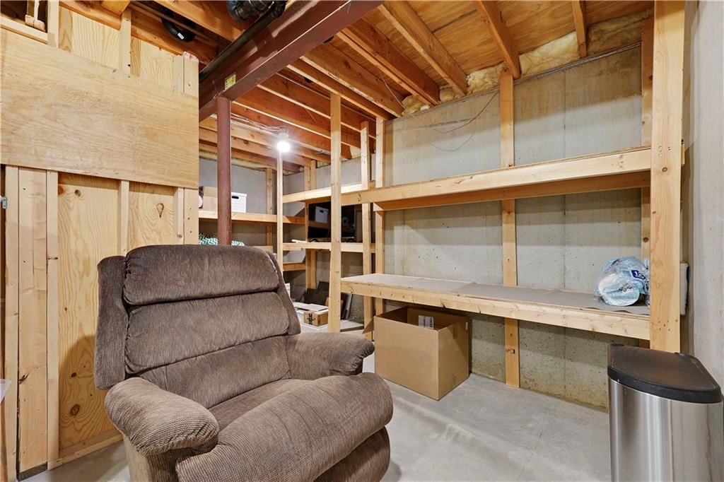 8806 Crysler Avenue — photo 30
