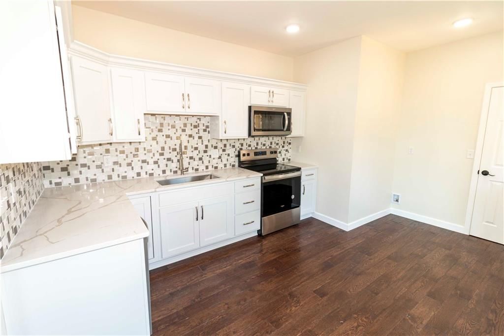 3207 Scott Street — photo 13