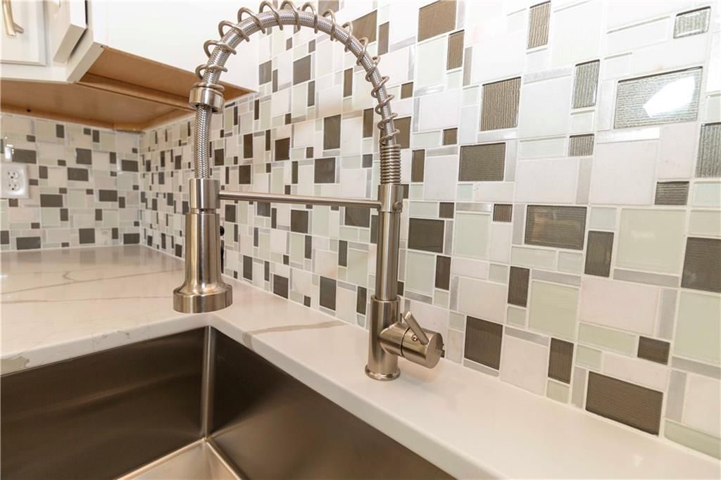 3207 Scott Street — photo 15