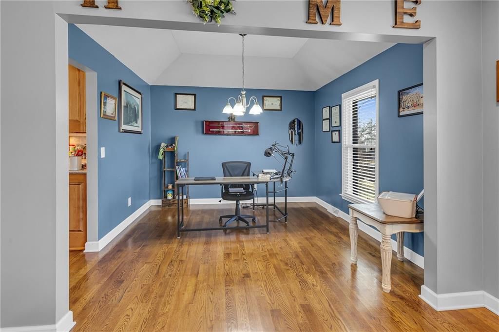 10008 NW Mirror Lake Drive — photo 7