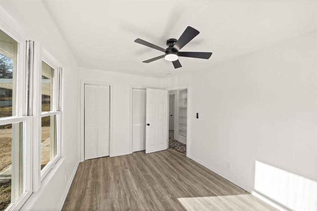 1214 S HARRIS Avenue — photo 9