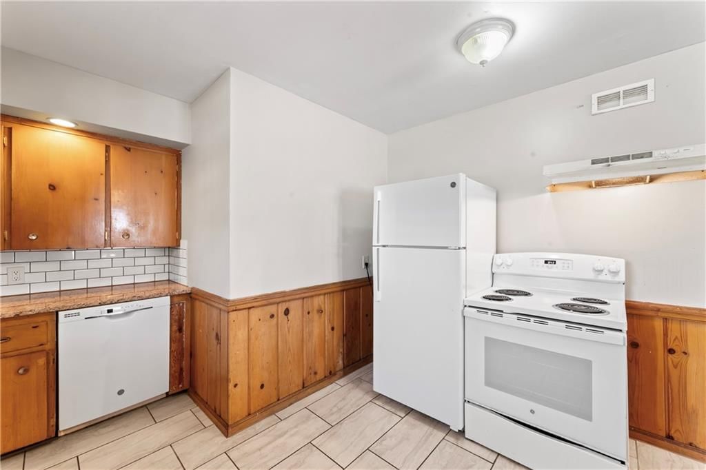 8609 E 77th Street — photo 10