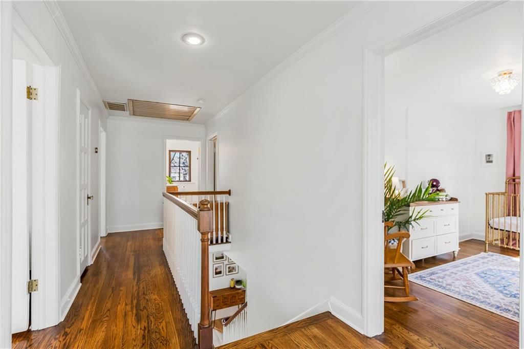 621 W 70th Terrace — photo 23