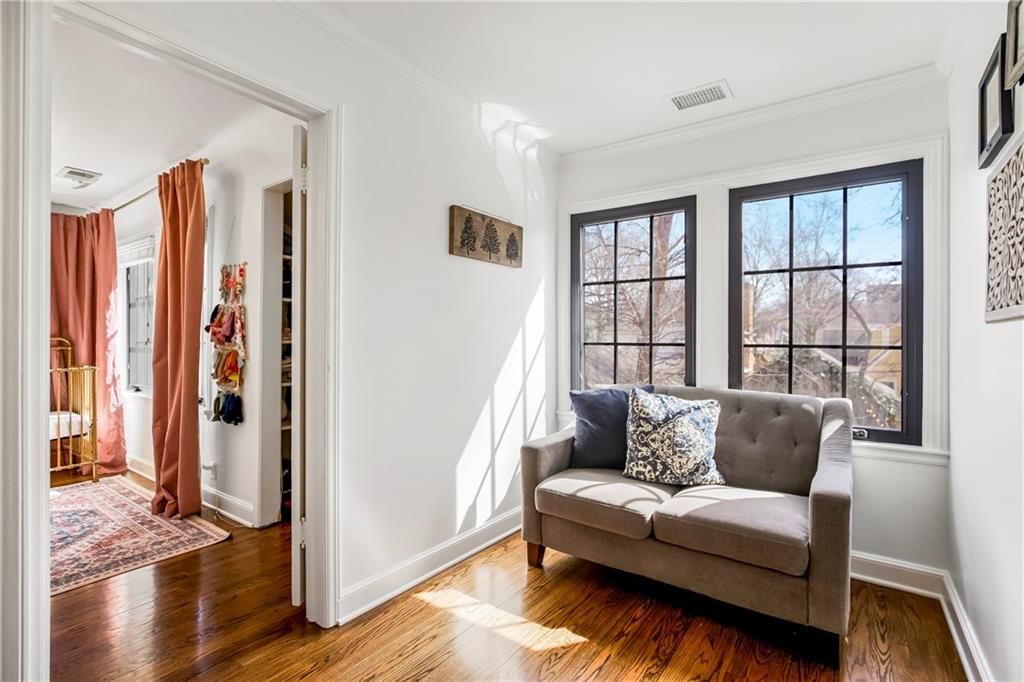 621 W 70th Terrace — photo 30
