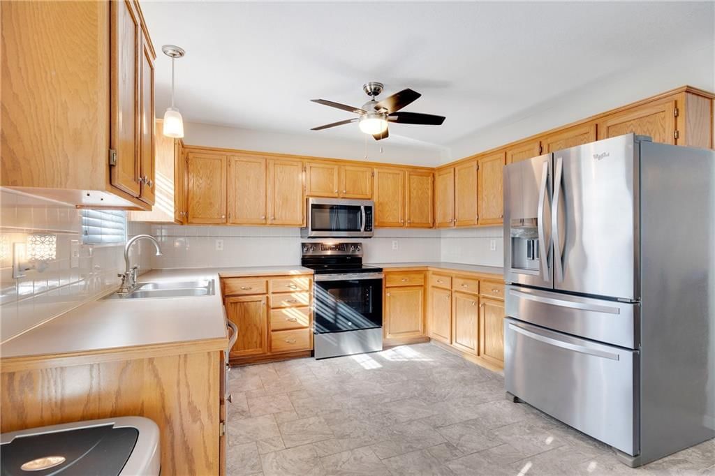 1003 Stonebrook Lane — photo 9