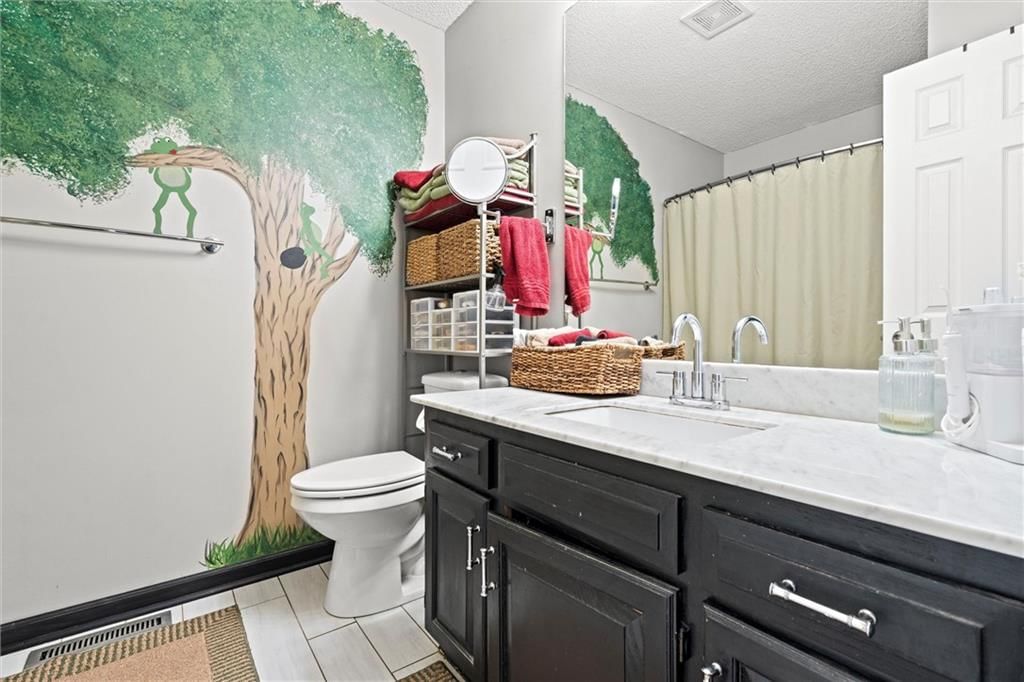 308 Crystal Drive — photo 24