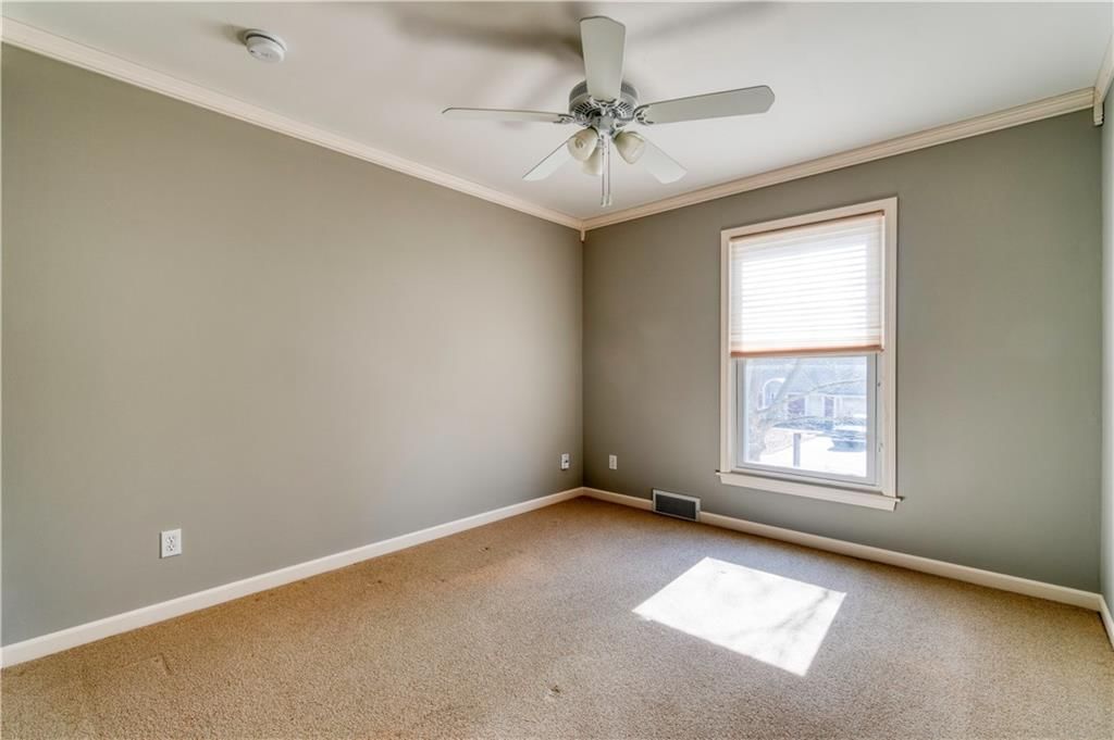 10010 Caenen Drive — photo 23