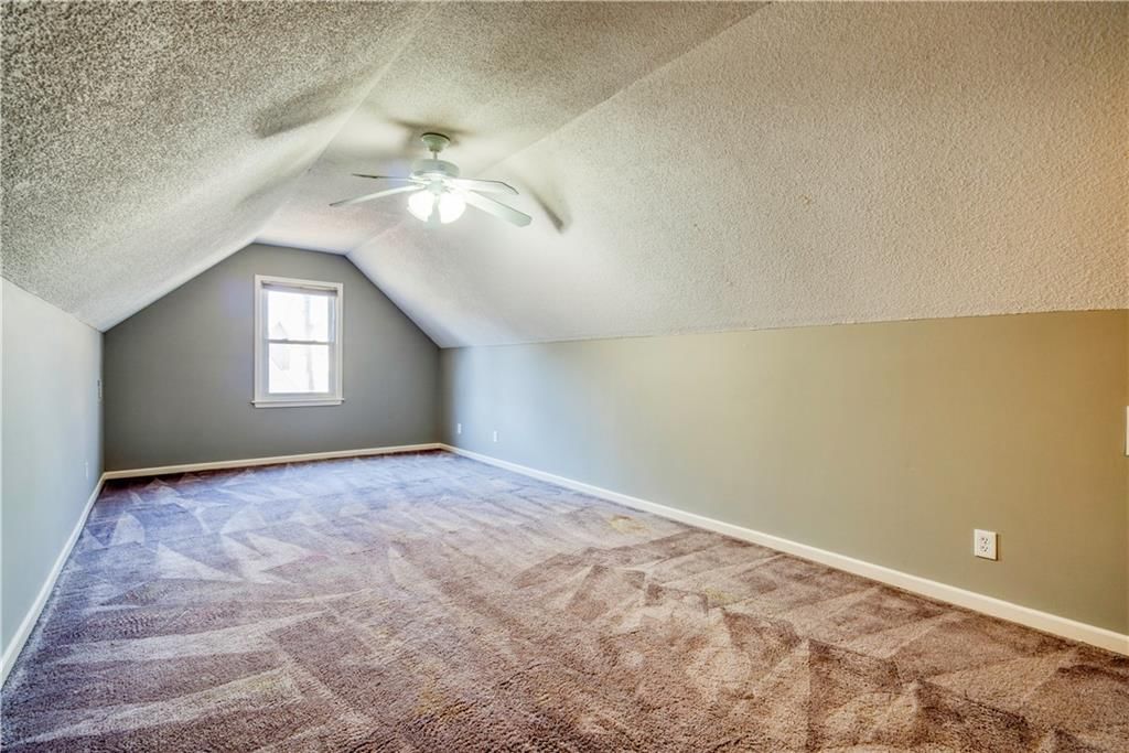 10010 Caenen Drive — photo 24