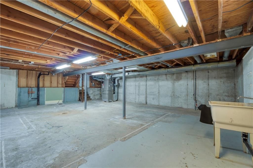 10010 Caenen Drive — photo 27