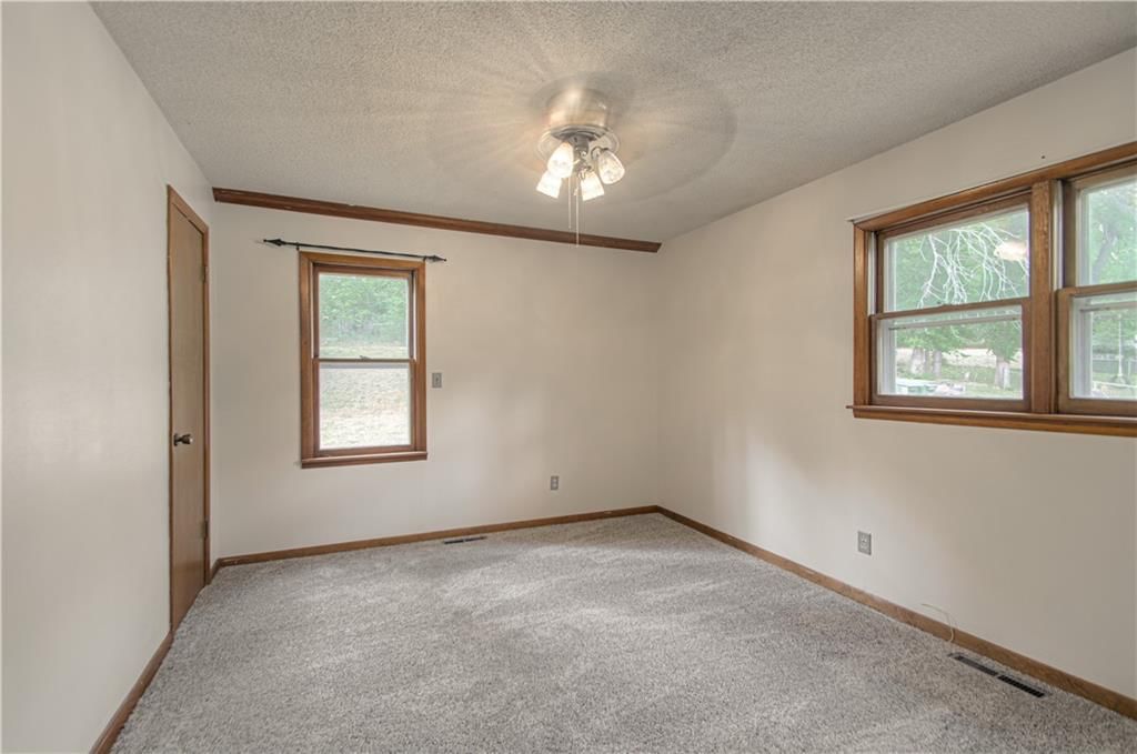 5018 NW MERRIMAC Avenue — photo 16