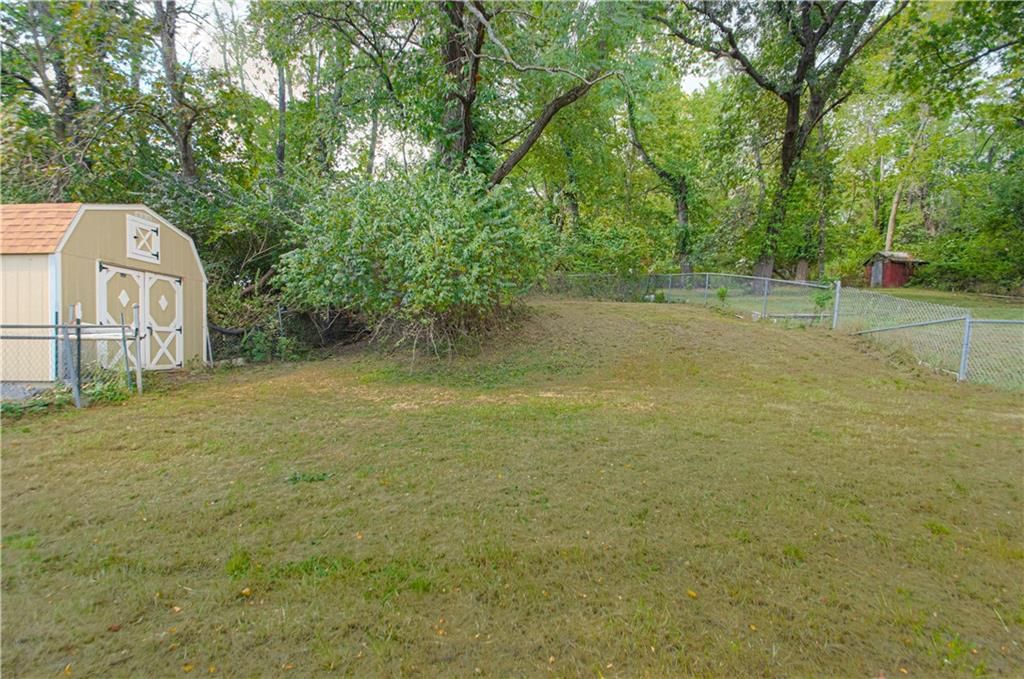 5018 NW MERRIMAC Avenue — photo 25