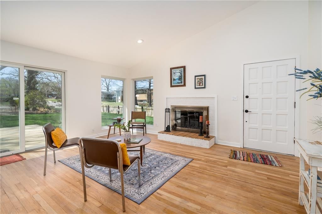 904 Highland Drive — photo 14