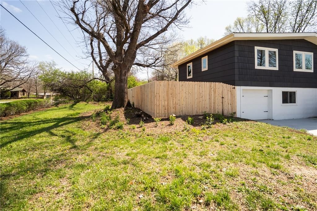 904 Highland Drive — photo 4