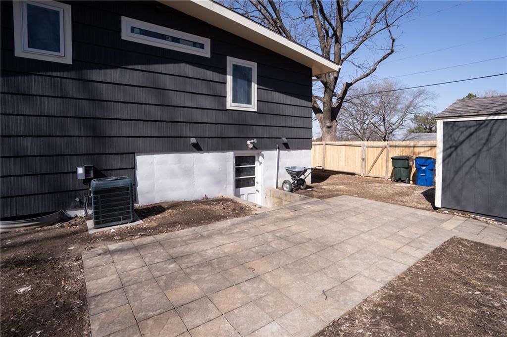 904 Highland Drive — photo 10