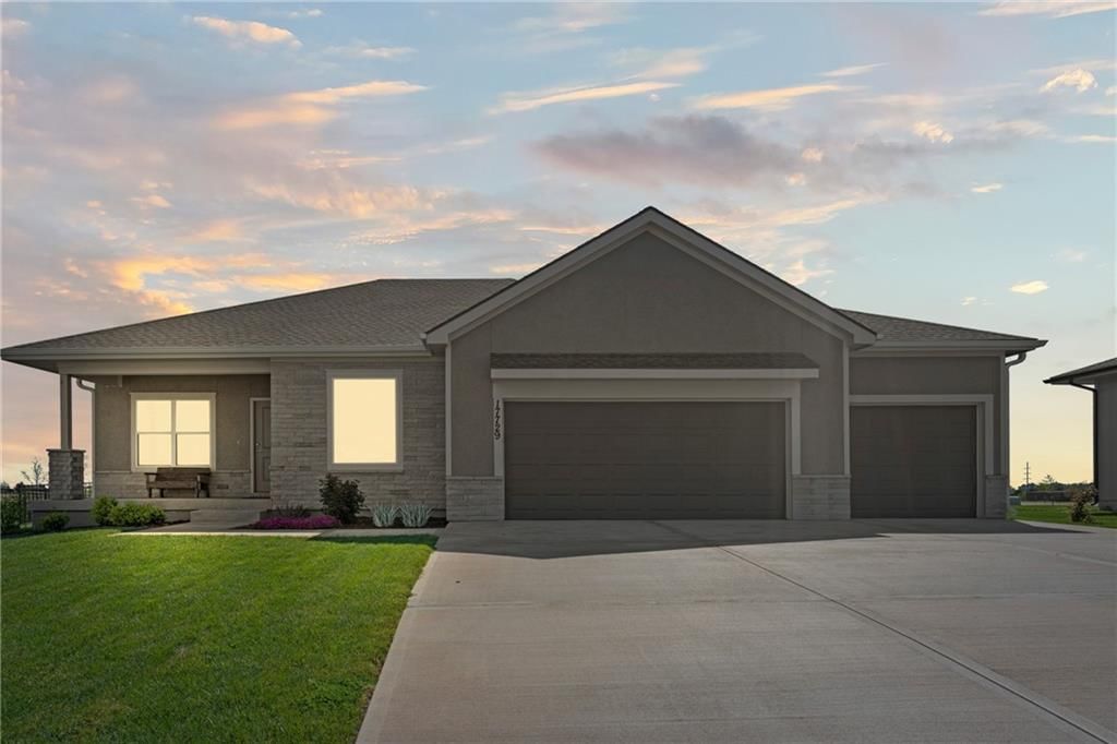 17729 Greeley Street — photo 33
