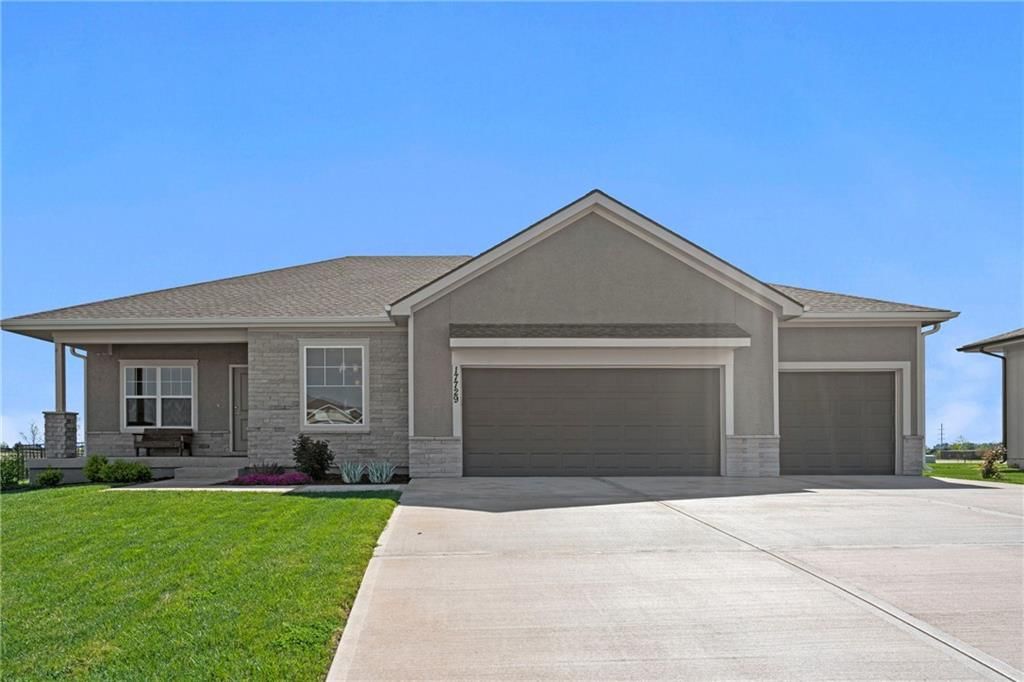 17729 Greeley Street — photo 34