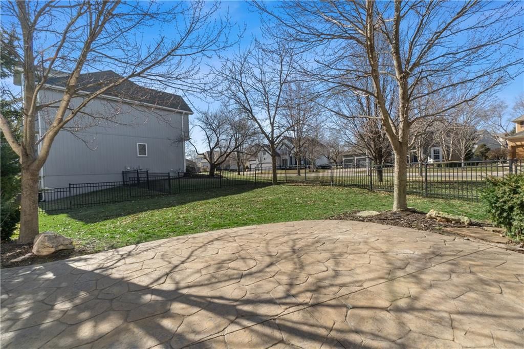13205 High Drive — photo 35