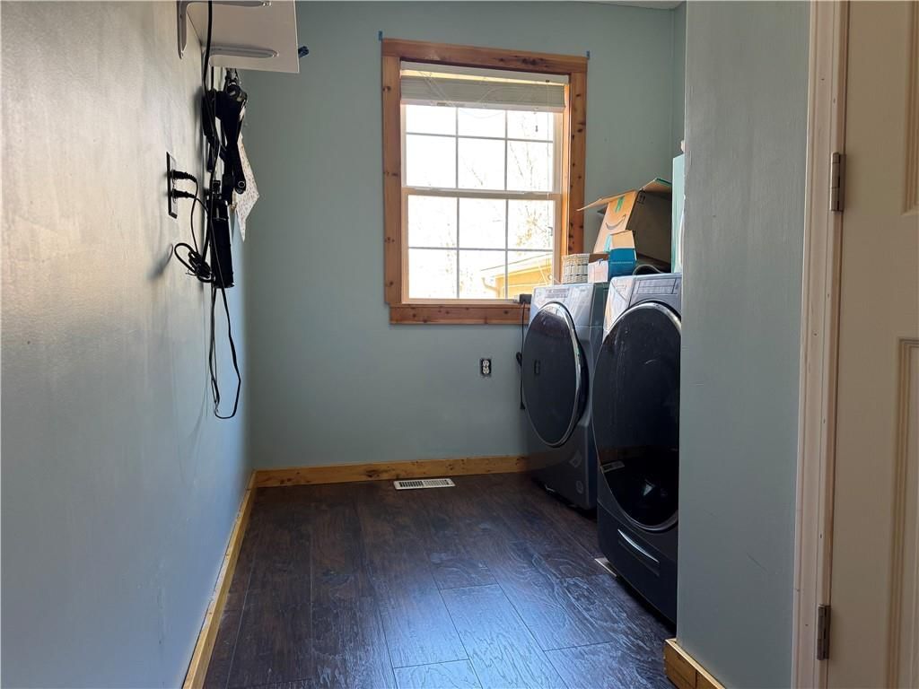 1306 Main Street — photo 14