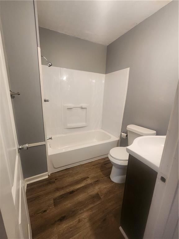 721 N Main Street — photo 8