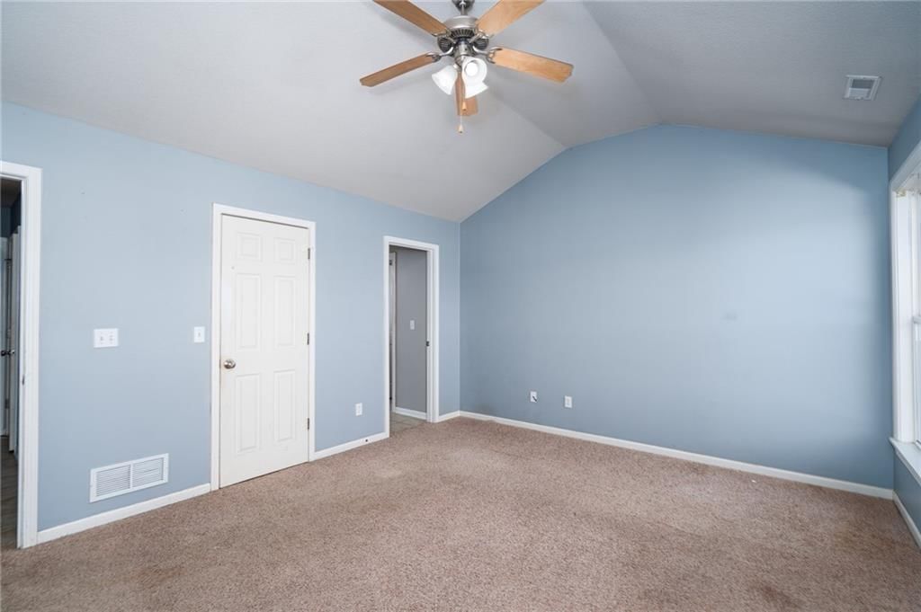1075 Firetree Avenue — photo 21