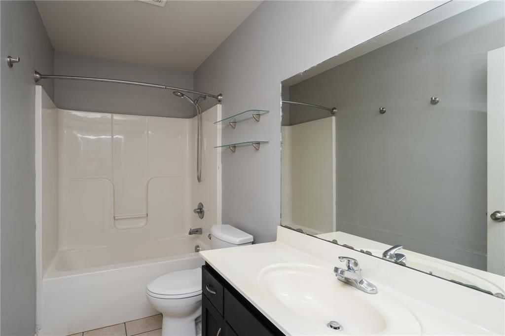 1075 Firetree Avenue — photo 28