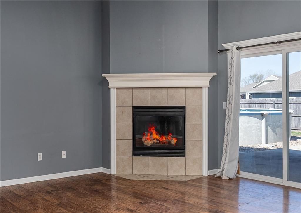 1075 Firetree Avenue — photo 8