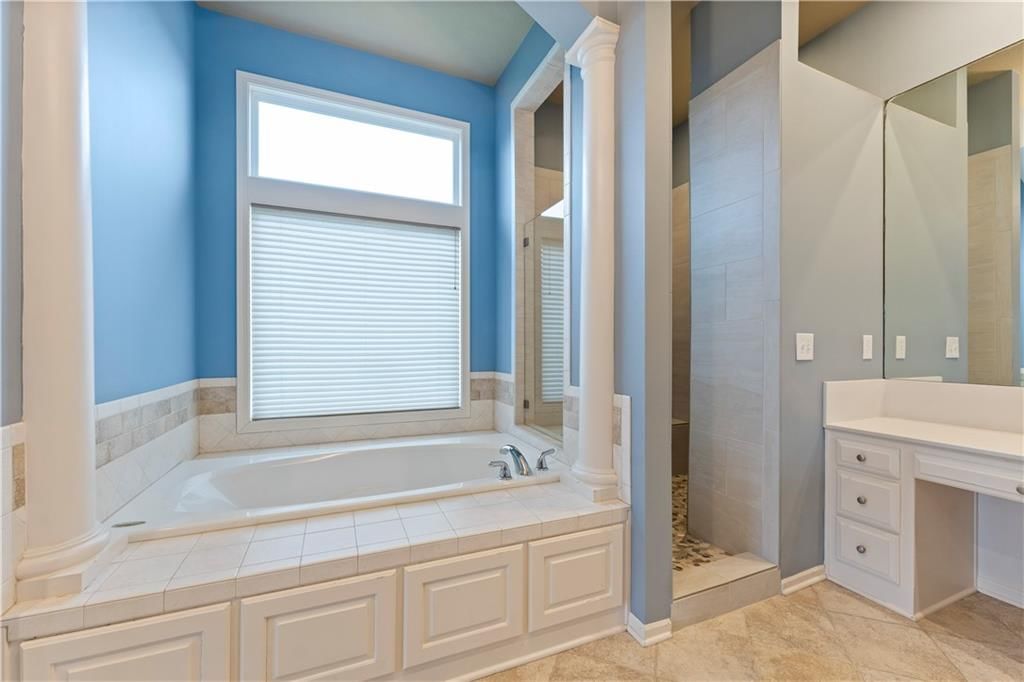 4911 W 155th Terrace — photo 23