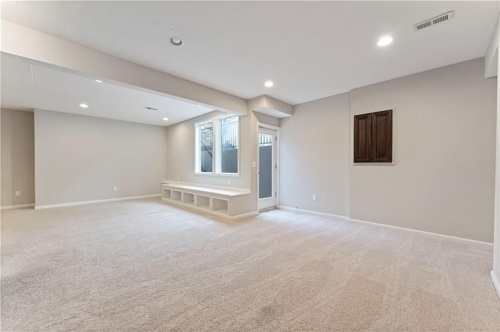 4911 W 155th Terrace — photo 43