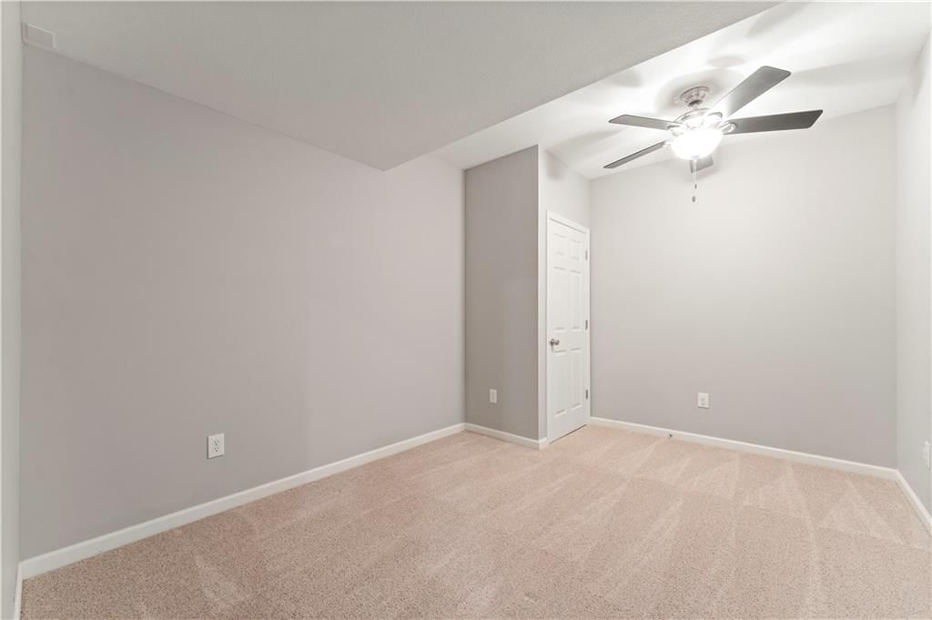 4911 W 155th Terrace — photo 49