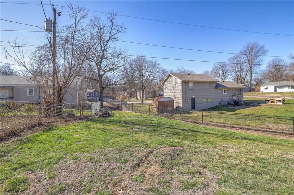 901 Maple Lane — photo 34
